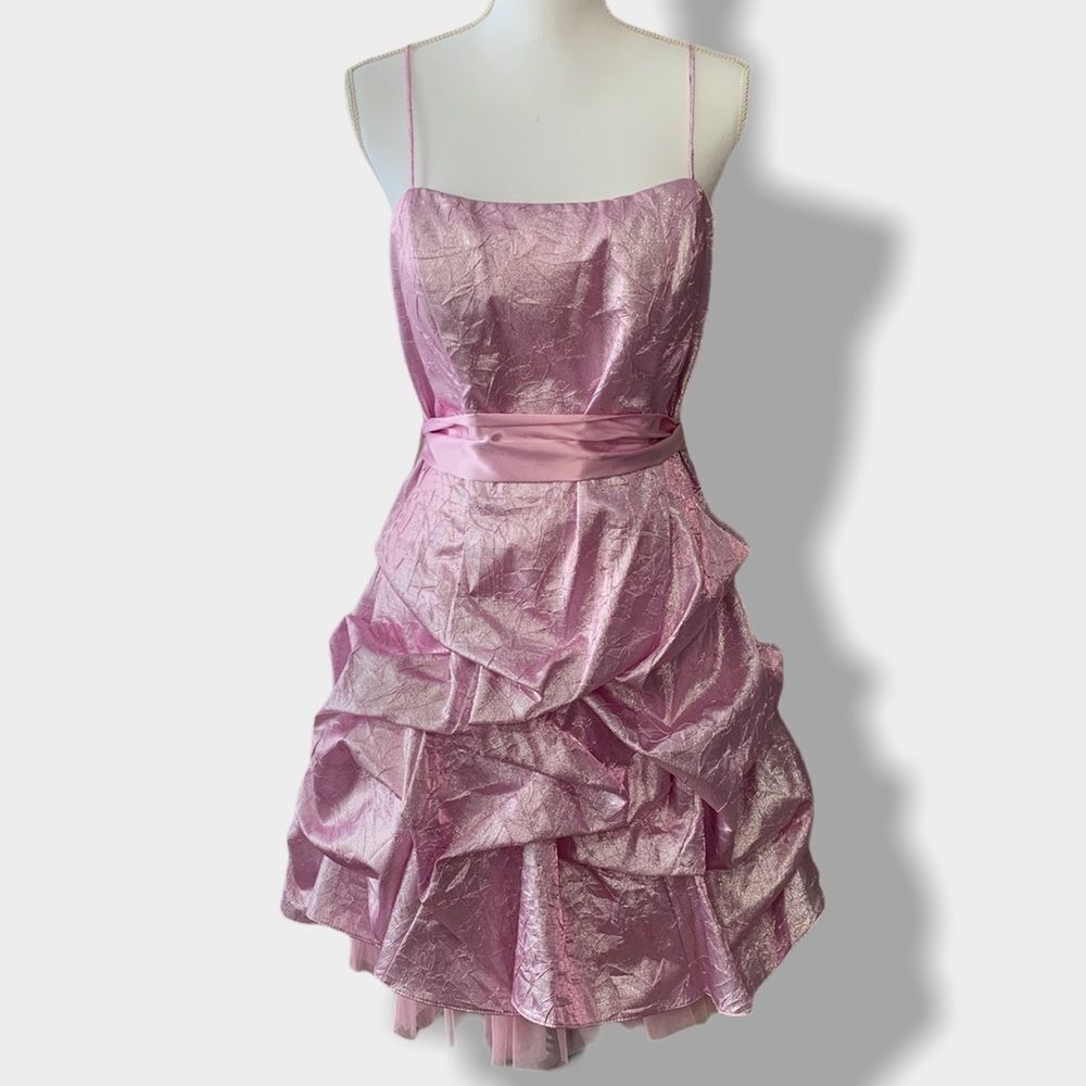 🖤Dave & Johnny | Metallic Ruffle Dress